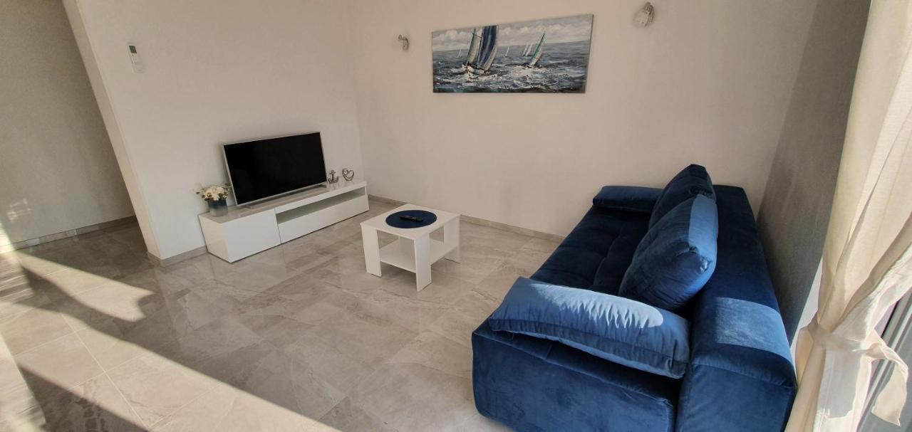 Apartmani Naomi&Leo Senj  Exterior foto